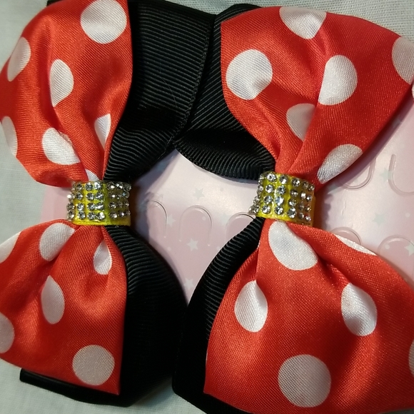 LOT OF 4 LUXURY MOUSE EAR SET 3 INCH PEARL HAIR CLIPS. SEQUIN EARS - Picture 4 of 9